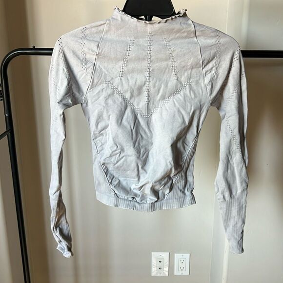 Free People Good Karma High-Neck Layer M/L - Picture 2 of 8